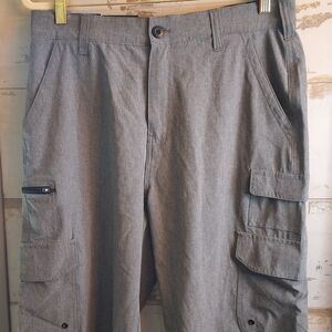 NWT Iron Co. 32 Grey Stretch Hybrid Performance Mens Cargo Shorts